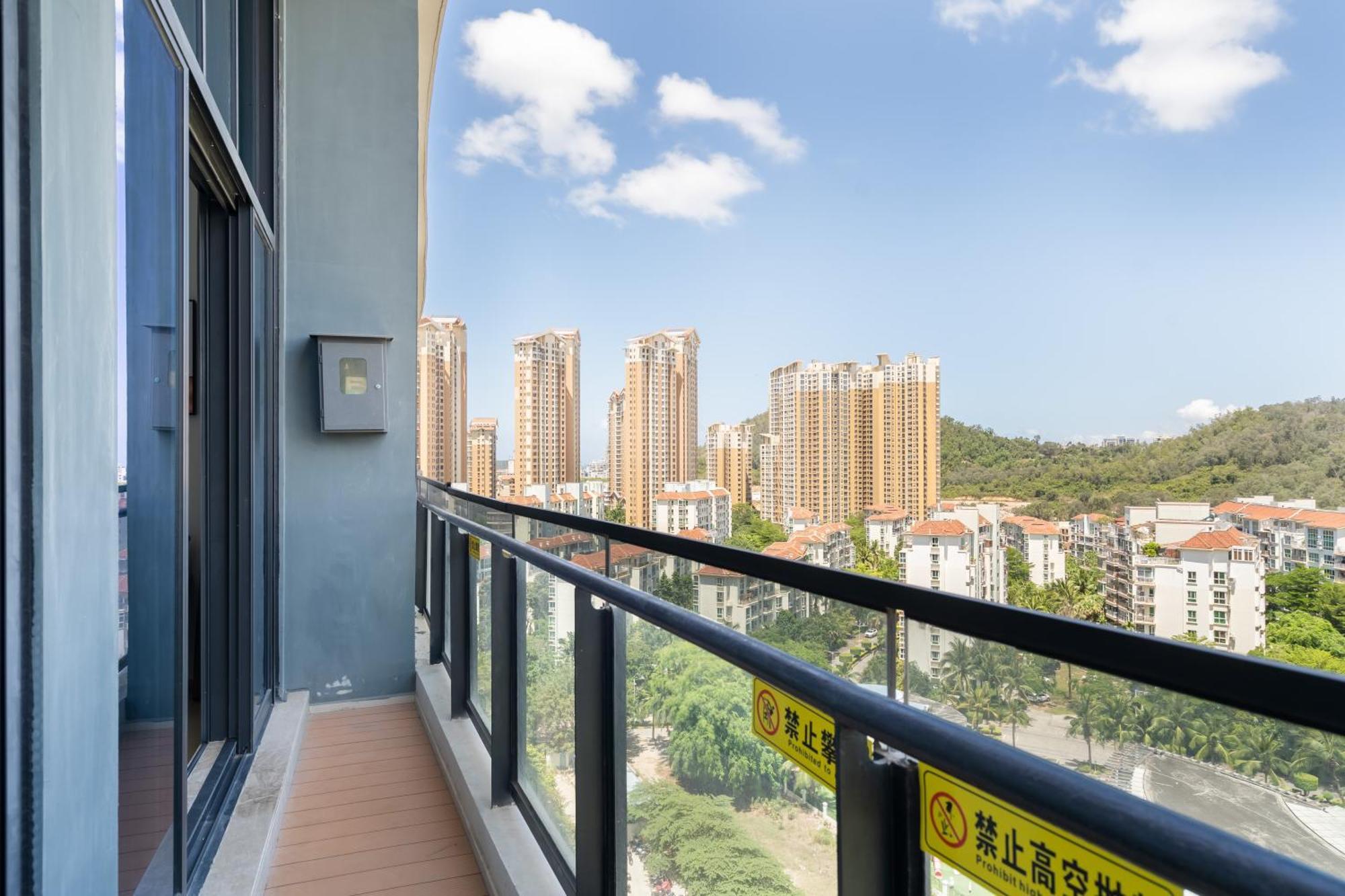 Poly Central Plaza By Boli At Sanya City Center#Near Joy City Exterior foto